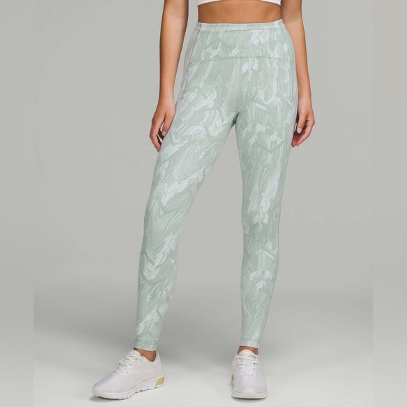 Lululemon Swift Speed High-Rise Tight 28" Reverberate Chevron Jacquard Silv/Whit - Picture 1 of 10